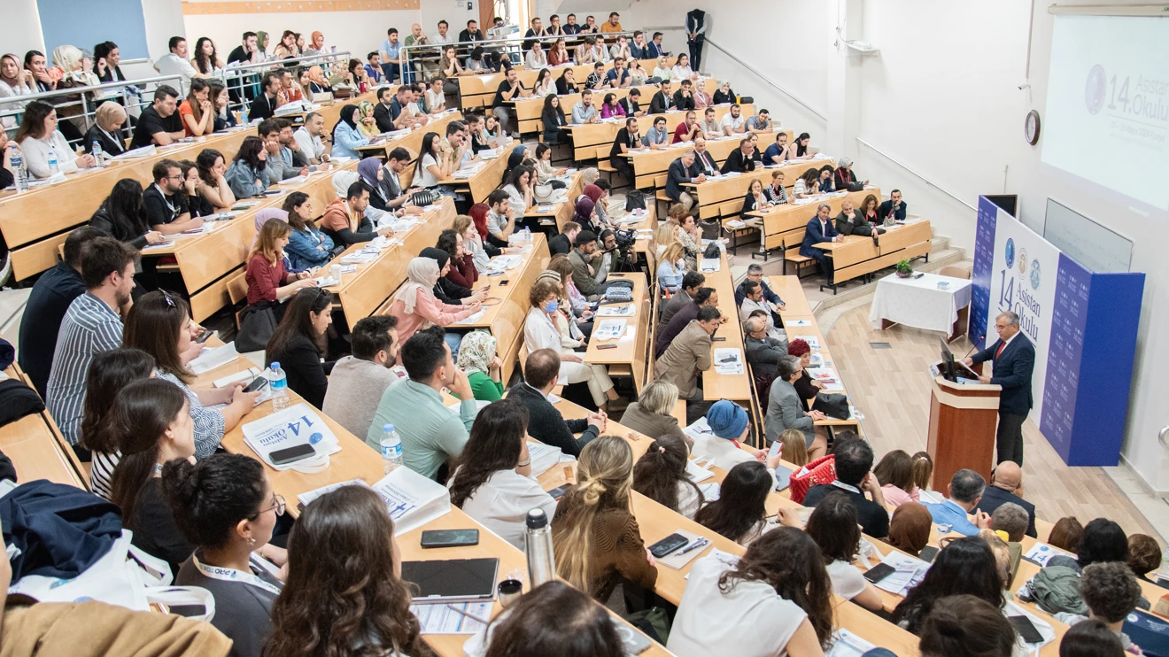 Selçuk Üniversitesi, 14. Asistan Okuluna ev sahipliği yapıyor